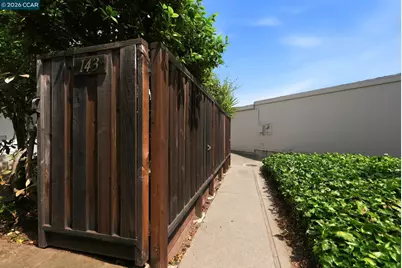 143 Miramonte Dr, Moraga, CA 94556 - Photo 30
