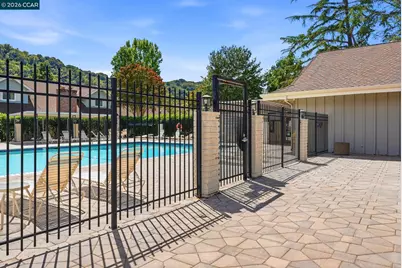 143 Miramonte Dr, Moraga, CA 94556 - Photo 32