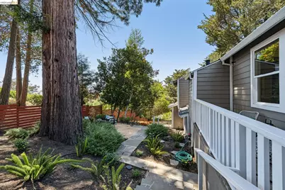 6281 Aspinwall Rd, Oakland, CA 94611 - Photo 6