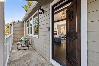 6281 Aspinwall Rd, Oakland, CA 94611 - Photo 6