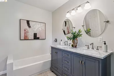 6281 Aspinwall Rd, Oakland, CA 94611 - Photo 40