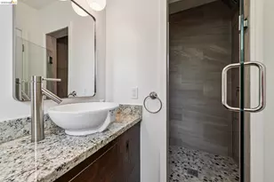 6281 Aspinwall Rd, Oakland, CA 94611 - Photo 54