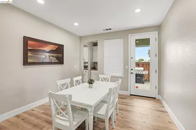 224 Hearthstone Cir, Oakley, CA 94561 - Photo 10