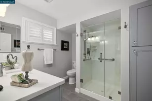 1100 Singingwood, Walnut Creek, CA 94595 - Photo 20