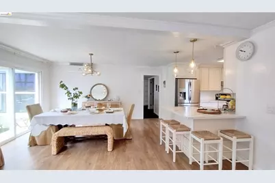 102 Kelobra Ct, Walnut Creek, CA 94598 - Photo 18