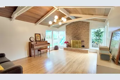 102 Kelobra Ct, Walnut Creek, CA 94598 - Photo 10