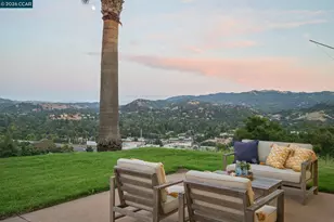 101 Hillcroft Way, Walnut Creek, CA 94597 - Photo 54