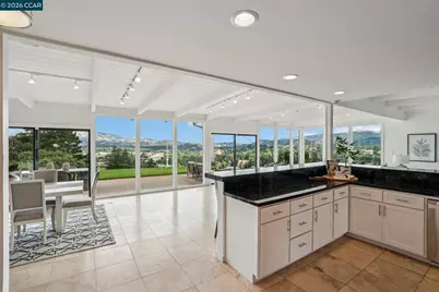 101 Hillcroft Way, Walnut Creek, CA 94597 - Photo 8
