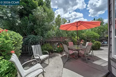 1726 Comstock Dr, Walnut Creek, CA 94595 - Photo 20