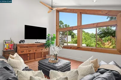 419 Kingsley Ct, Pleasant Hill, CA 94523 - Photo 6