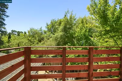419 Kingsley Ct, Pleasant Hill, CA 94523 - Photo 30