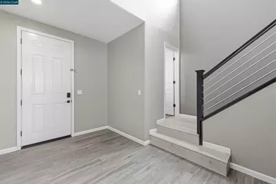 300 Coolcrest Dr, Oakley, CA 94561 - Photo 8