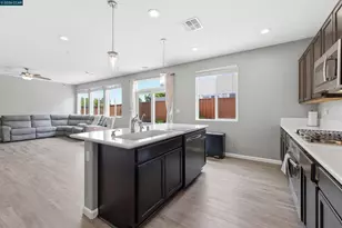 300 Coolcrest Dr, Oakley, CA 94561 - Photo 4