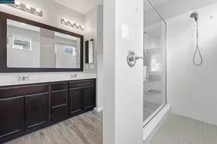 300 Coolcrest Dr, Oakley, CA 94561 - Photo 16