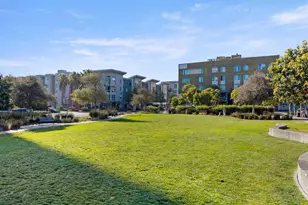 6363 Christie Ave, Emeryville, CA 94608 - Photo 26
