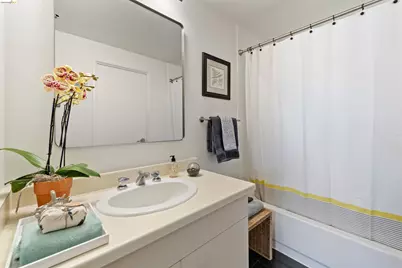 6363 Christie Ave #525, Emeryville, CA 94608 - Photo 44
