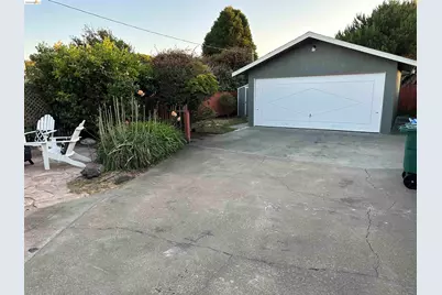 2426 West Street, Berkeley, CA 94702 - Photo 6