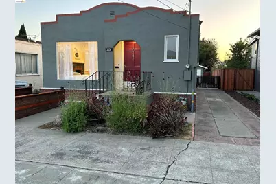 2426 West Street, Berkeley, CA 94702 - Photo 2