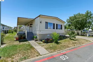 820 Lincoln Way, Galt, CA 95632 - Photo 1