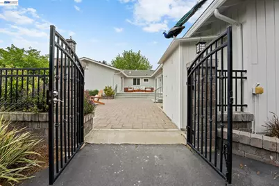 5550 Sweigert Rd, San Jose, CA 95132 - Photo 44