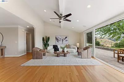 5550 Sweigert Rd, San Jose, CA 95132 - Photo 12