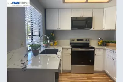 2538 Yerba Hills Ct, San Jose, CA 95121 - Photo 6