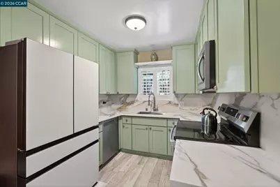 1984 Ascot Dr #C, Moraga, CA 94556 - Photo 10