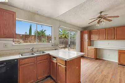 5029 Teakwood Dr, Oakley, CA 94561 - Photo 8