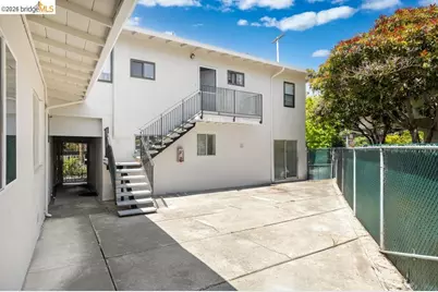 1313 Curtis St, Berkeley, CA 94702 - Photo 22