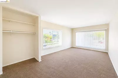 1313 Curtis St, Berkeley, CA 94702 - Photo 12