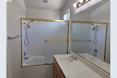 378 Alvarado St, San Leandro, CA 94577 - Photo 16