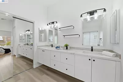 32501 Carmel Way, Union City, CA 94587 - Photo 32