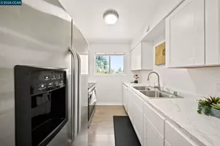 1005 Mohr Ln, Concord, CA 94518 - Photo 10