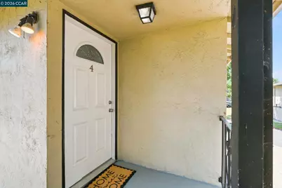1005 Mohr Ln #4, Concord, CA 94518 - Photo 2