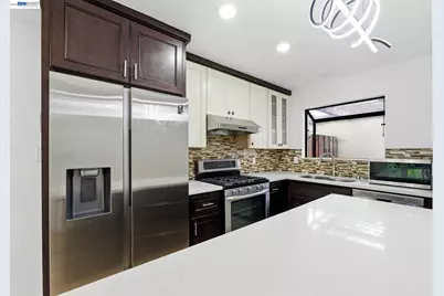 10439 Mary Ave, Cupertino, CA 95014 - Photo 8