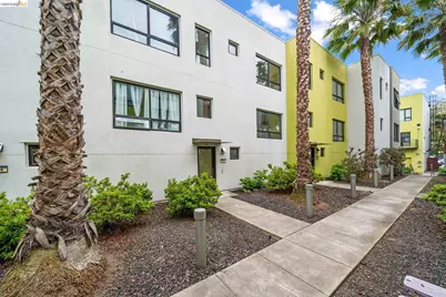 903 Zephyr Dr, Oakland, CA 94607 - Photo 22