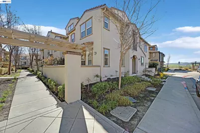 5216 Fioli Loop, San Ramon, CA 94582 - Photo 1