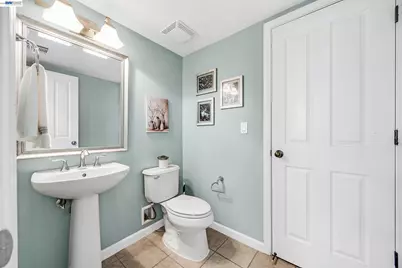 5216 Fioli Loop, San Ramon, CA 94582 - Photo 14