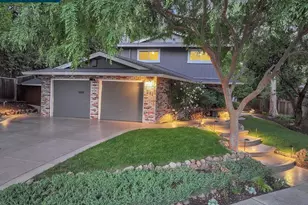 261 Appalachian Dr, Martinez, CA 94553 - Photo 2