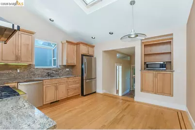 2418 Jefferson Avenue, Berkeley, CA 94703 - Photo 10