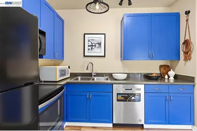 1121 40th Street #4201, Emeryville, CA 94608 - Photo 12