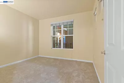 1121 40th Street #4201, Emeryville, CA 94608 - Photo 4
