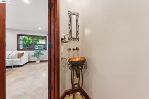1501 8th St, Alameda, CA 94501 - Photo 24