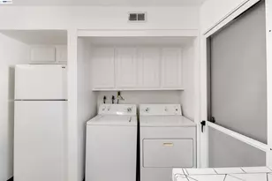 1851 Harrison St, Concord, CA 94520 - Photo 20