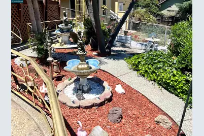 694 Renfrew Rd, El Sobrante, CA 94803 - Photo 30