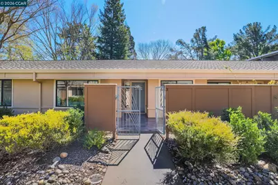 1152 Fairlawn Ct #3, Walnut Creek, CA 94595 - Photo 1