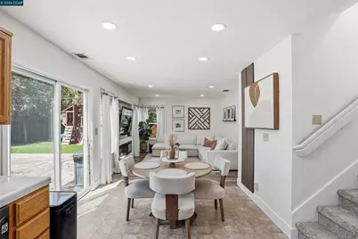 5217 Turf Court, Antioch, CA 94531 - Photo 10