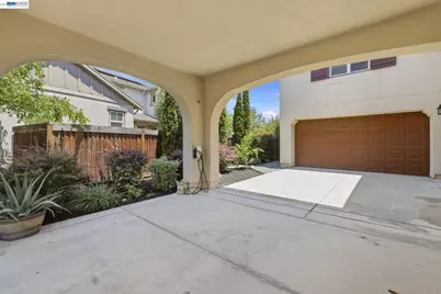 3294 Griffon St, Danville, CA 94506 - Photo 4