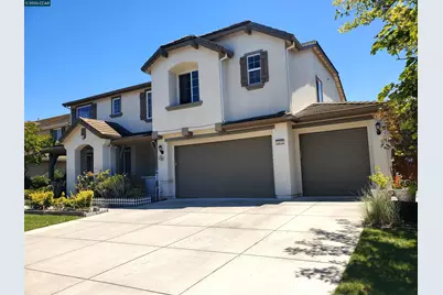 5370 Daffodil Dr, Oakley, CA 94561 - Photo 2