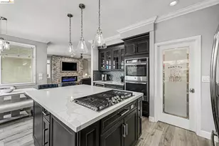 2127 Prestwick Dr, Discovery Bay, CA 94505 - Photo 18